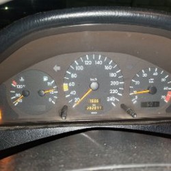 Mercedes-Benz C180 - фото 3