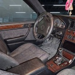 Mercedes-Benz C180 - фото 6