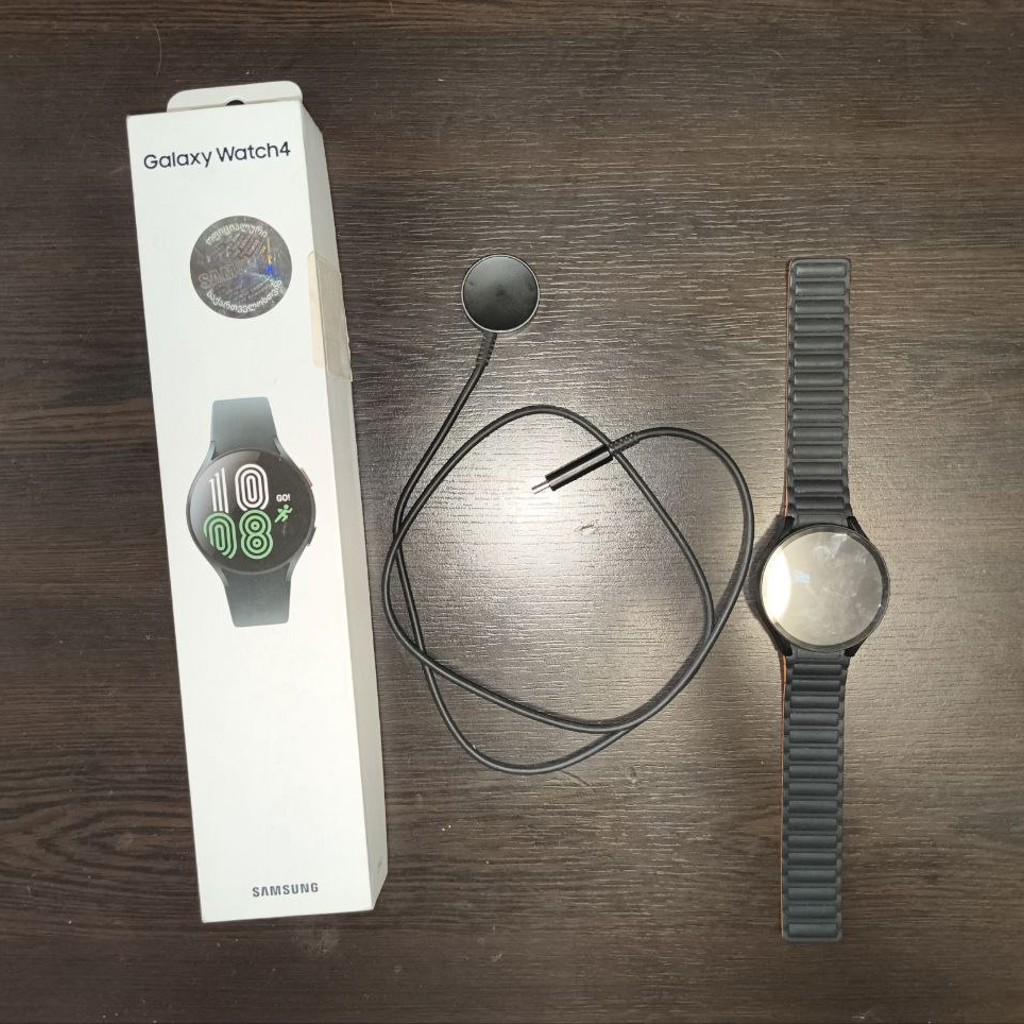 Часы Samsung watch 4 44mm
