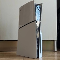 PS5 Slim с двумя джойстиками - фото 4