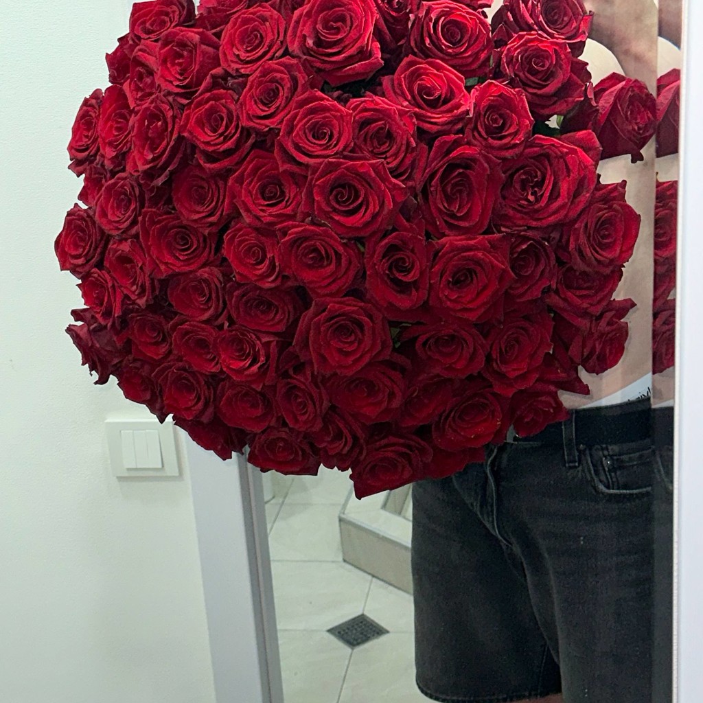 Букет из 101 розы