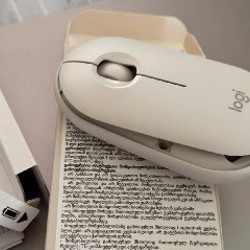 Logitech Pebble 2 M350s Wireless Mouse White - фото 2