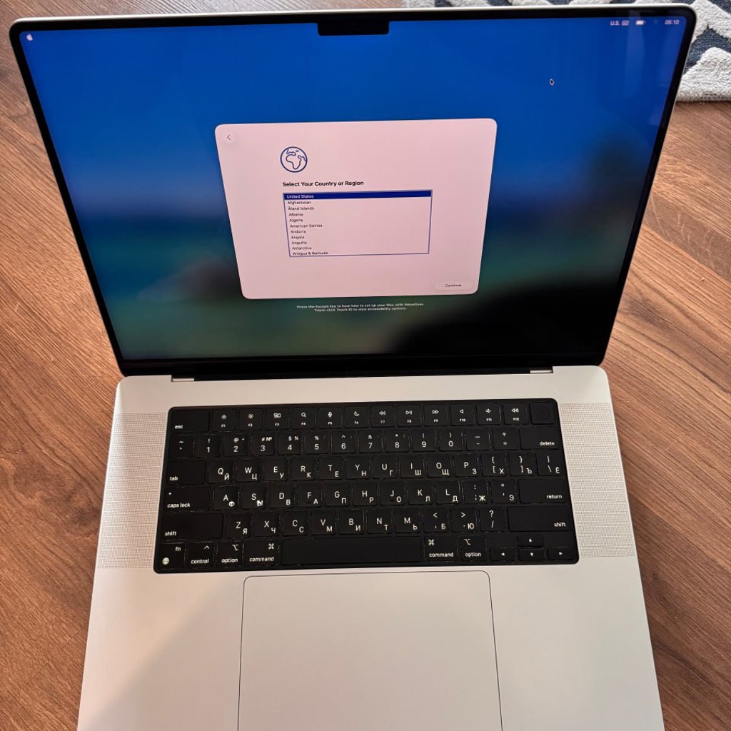 MacBook M1 Pro 16 дюймов