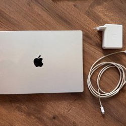 MacBook M1 Pro 16 дюймов - фото 2