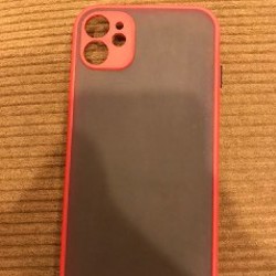 Чехол черный с красной рамкой для iPhone 11 - фото 3