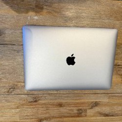 MacBook Air 13” 2019 - фото 2