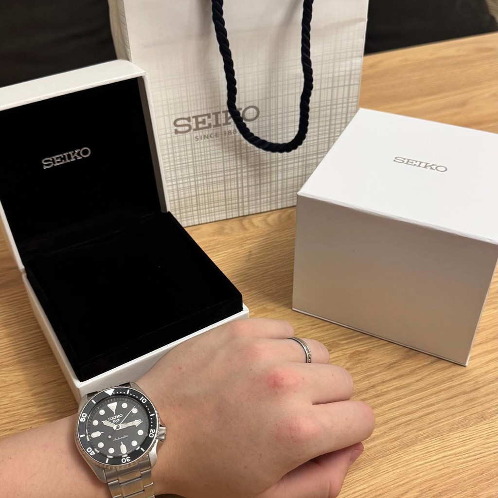 Seiko 5 sport