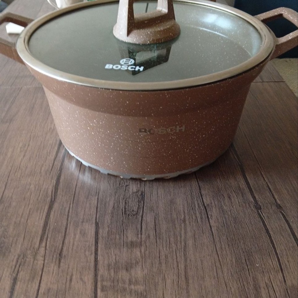 Большая кастрюля