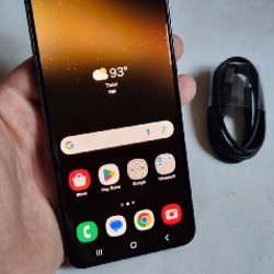 Samsung Galaxy S22 5G - фото 2