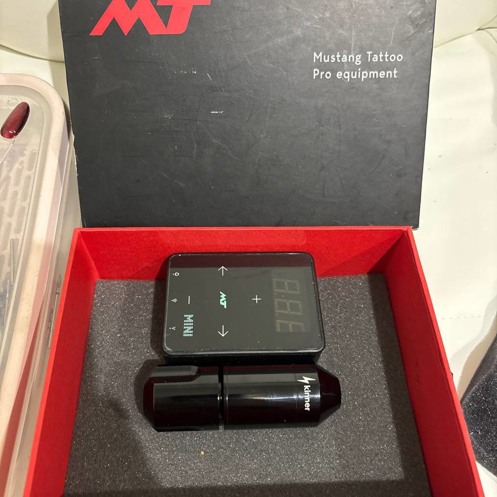 Машинка для татуажа Kinner