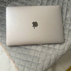 MacBook Pro 15” (2017) - фото 2