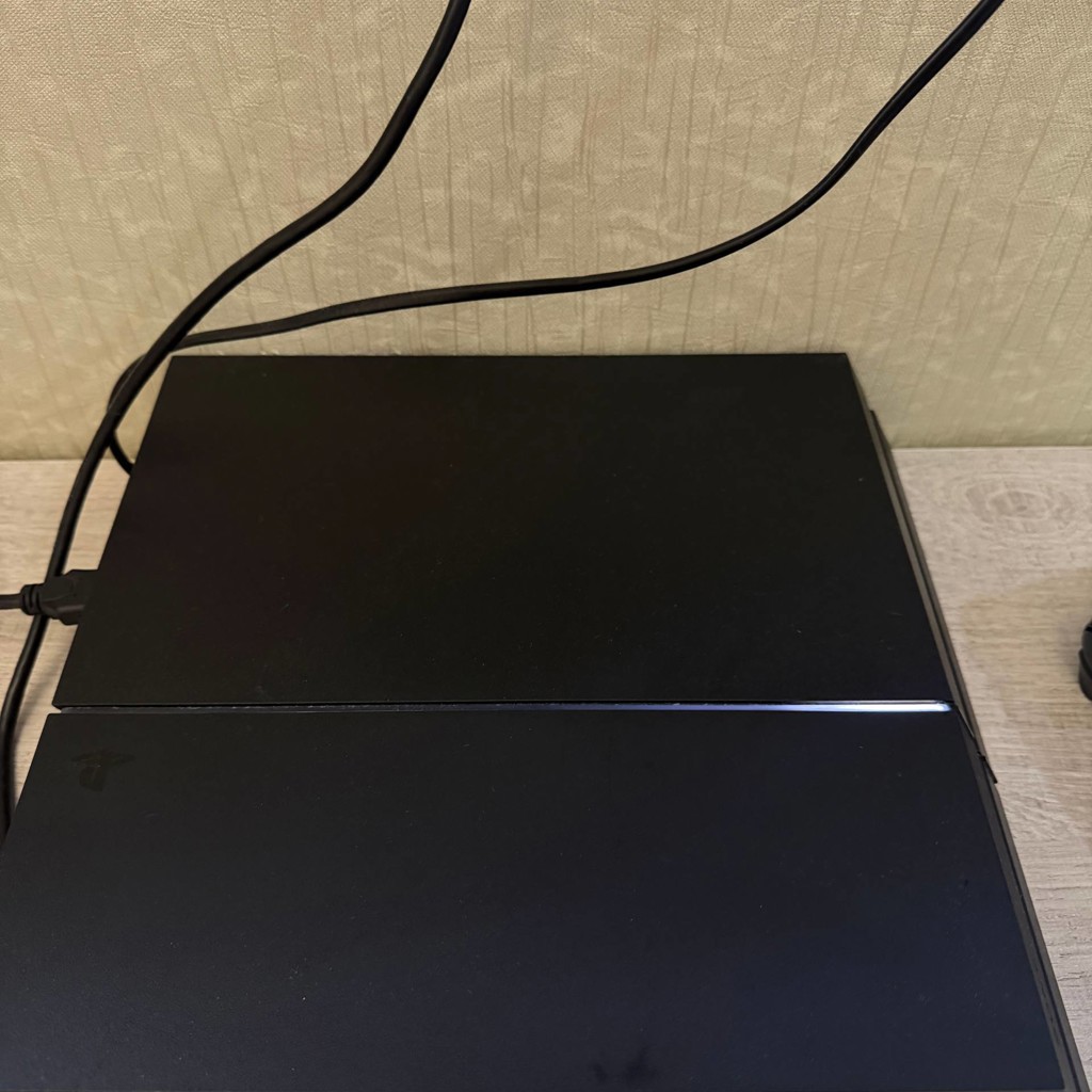 PS4 Slim 1 TB