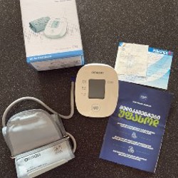 Автоматический тонометр OMRON M1 Basic - фото 2