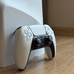 PlayStation 5 Slim - фото 3