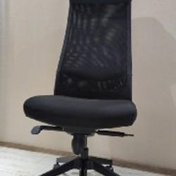 Офисное кресло IKEA Markus - фото 2