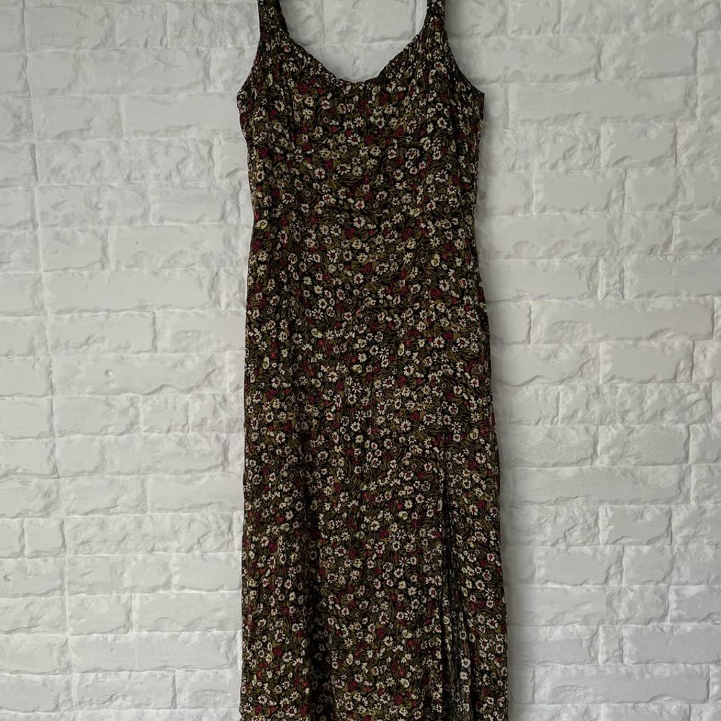 Летнее платье ZARA