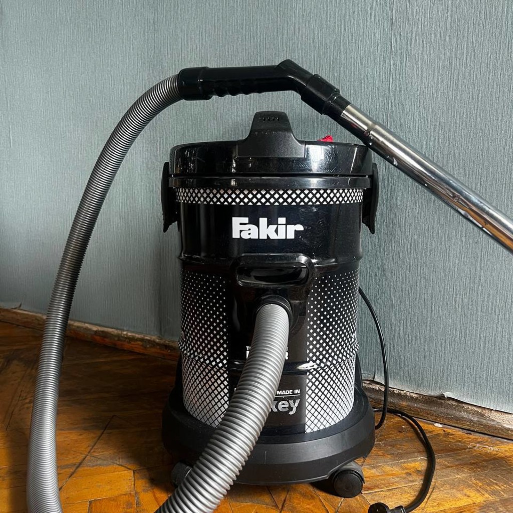 Пылесос turbo 2000w