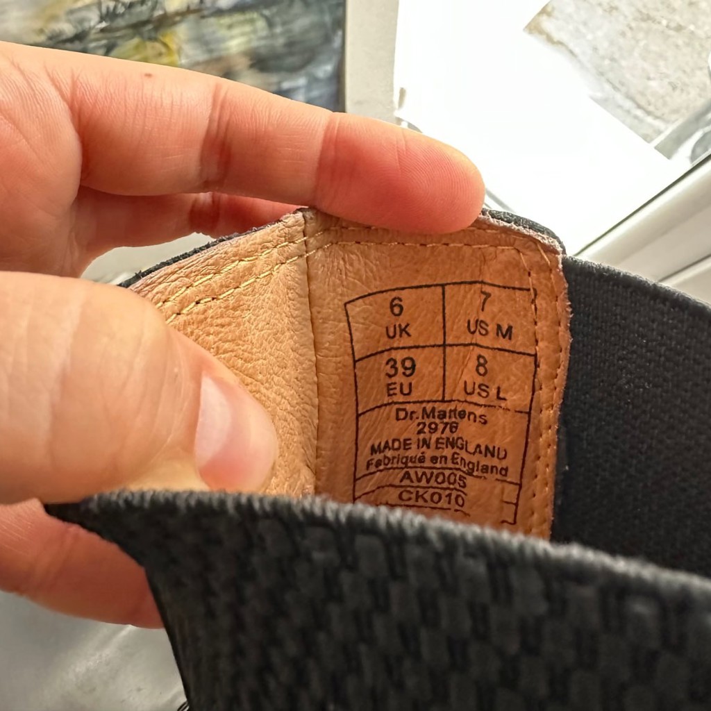 Ботинки Chelsea Dr. Martens
