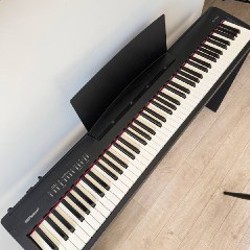 Цифровое пианино Roland FP-30 - фото 2