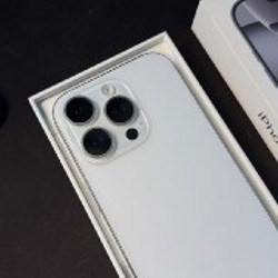 IPhone 16 Pro - фото 2