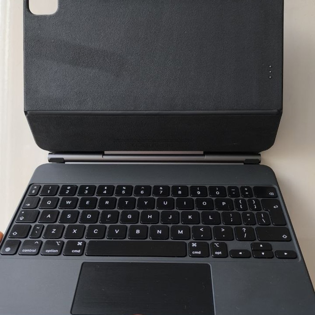 Magic Keyboard