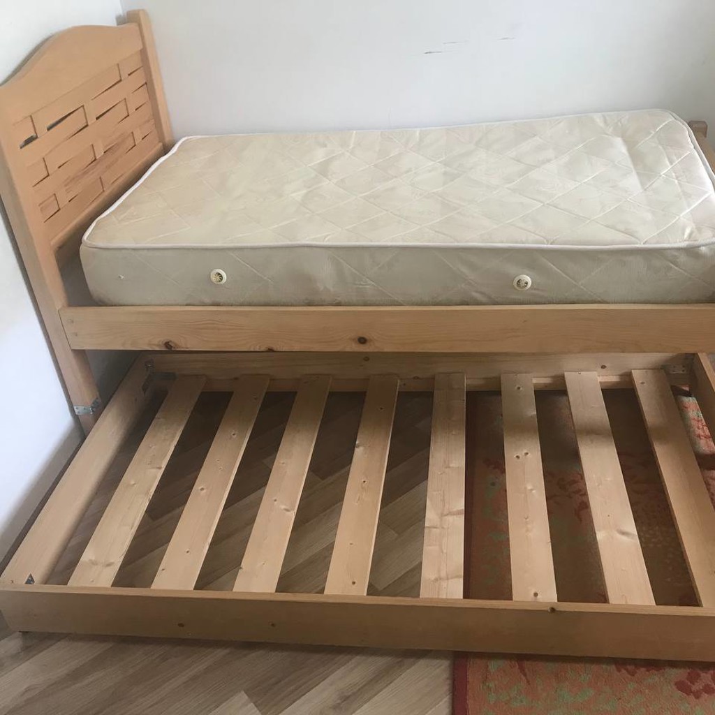 Раздвижная кровать