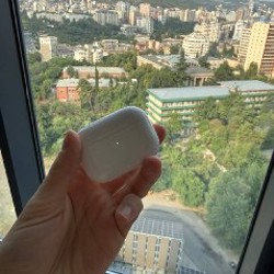 Apple AirPods (1-го поколения) - фото 2