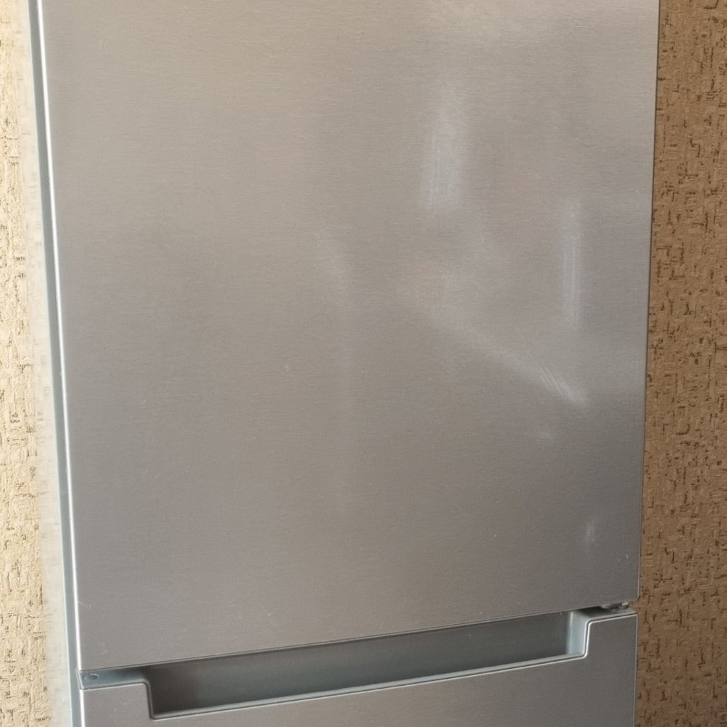 Холодильник Indesit