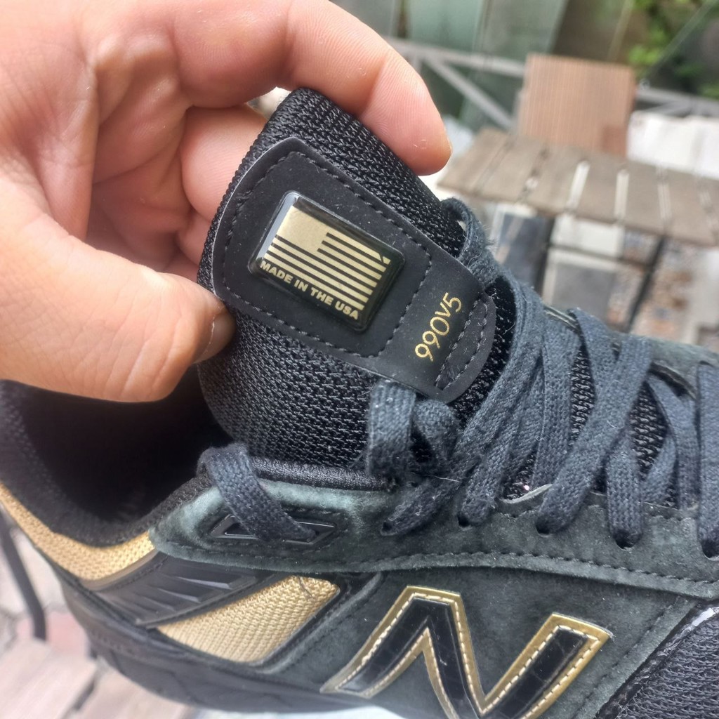 Кроссовки New balance 990v5