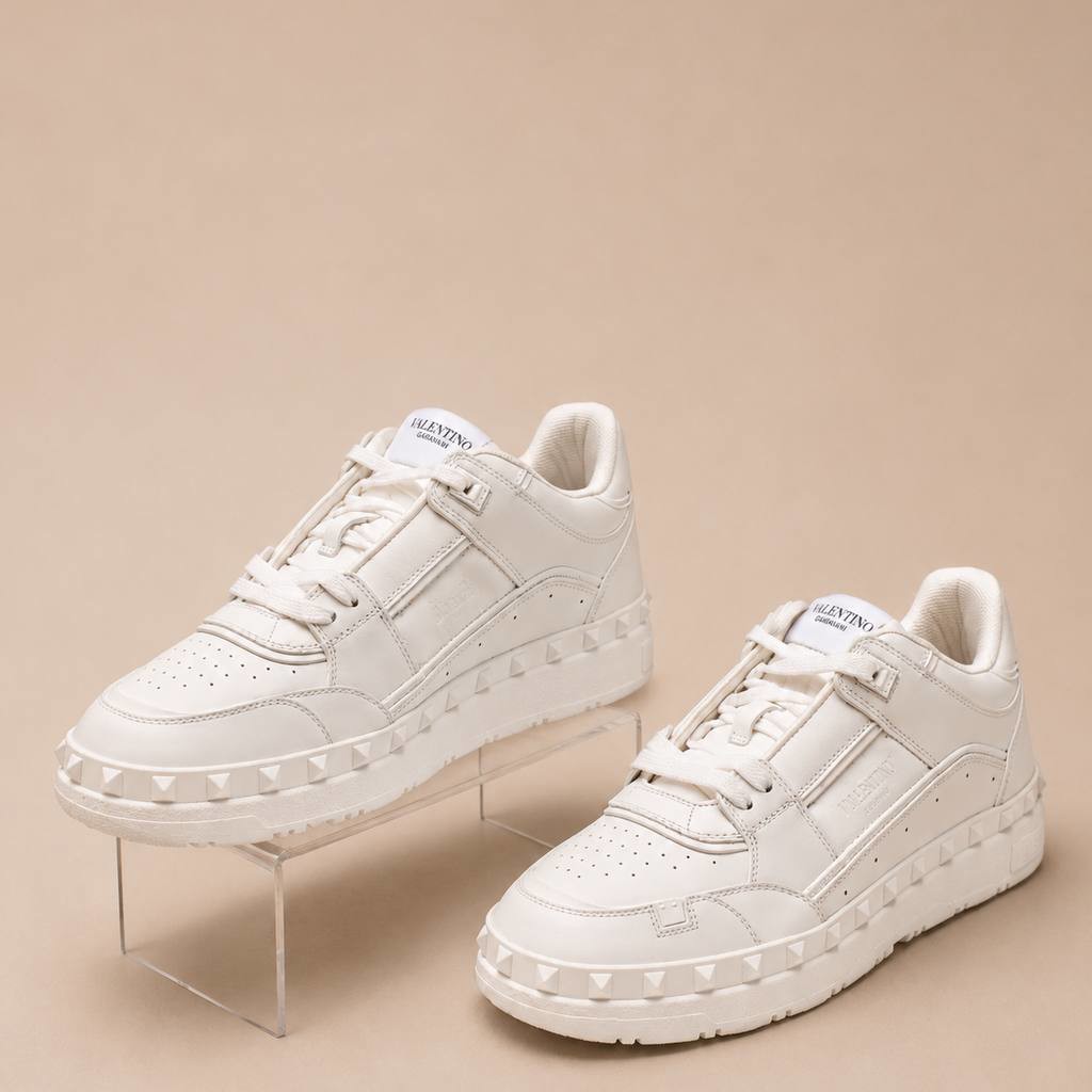 Кожаные кроссовки Valentino