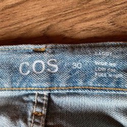 Свободные джинсы COS - фото 5