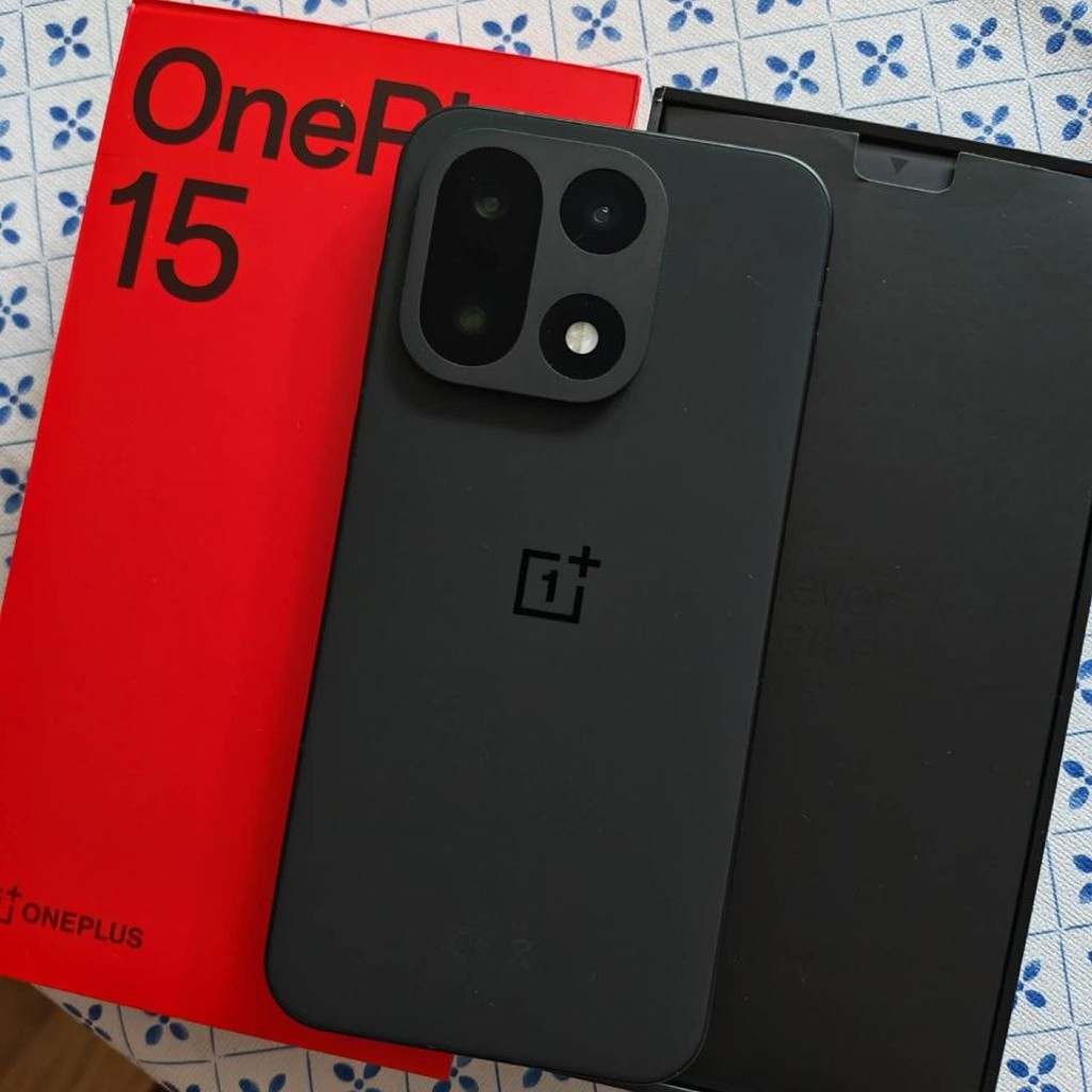 OnePlus 15
