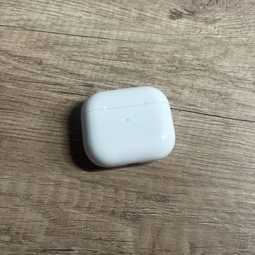 AirPods 3
