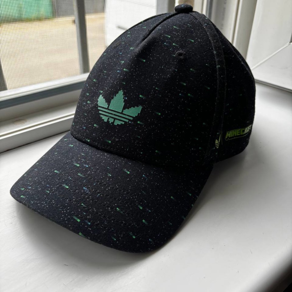 Кепка “Adidas x Minecraft”