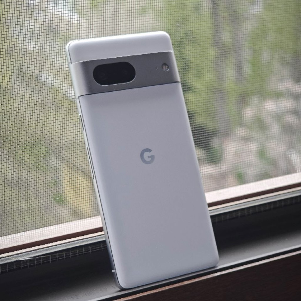 Pixel 7