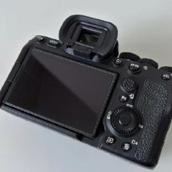 Sony A7IV - фото 2