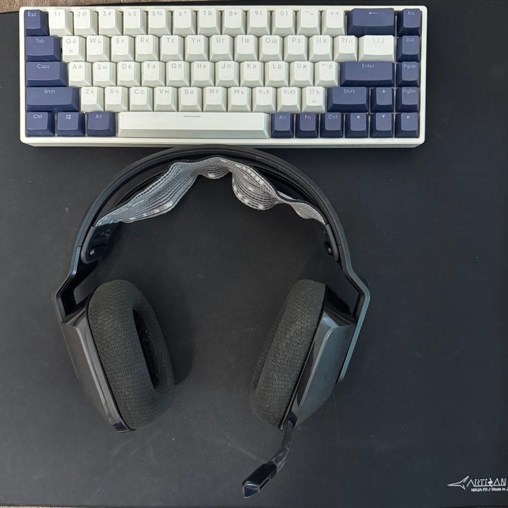 Logitech G733 Lightspeed Wireless Gaming Headset