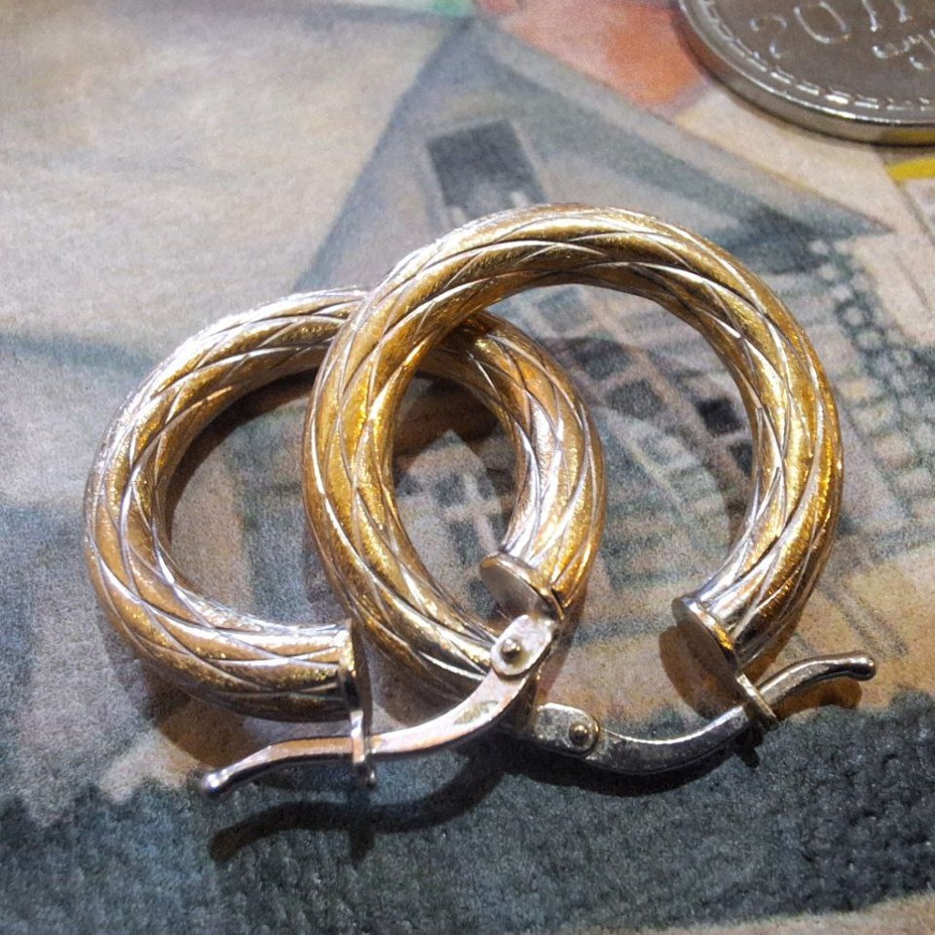 Серьги золотые