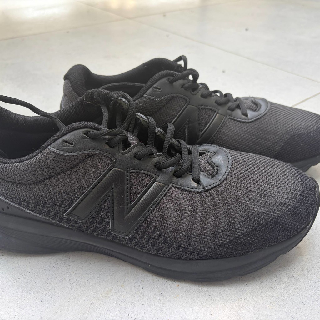 Кроссовки New Balance 411