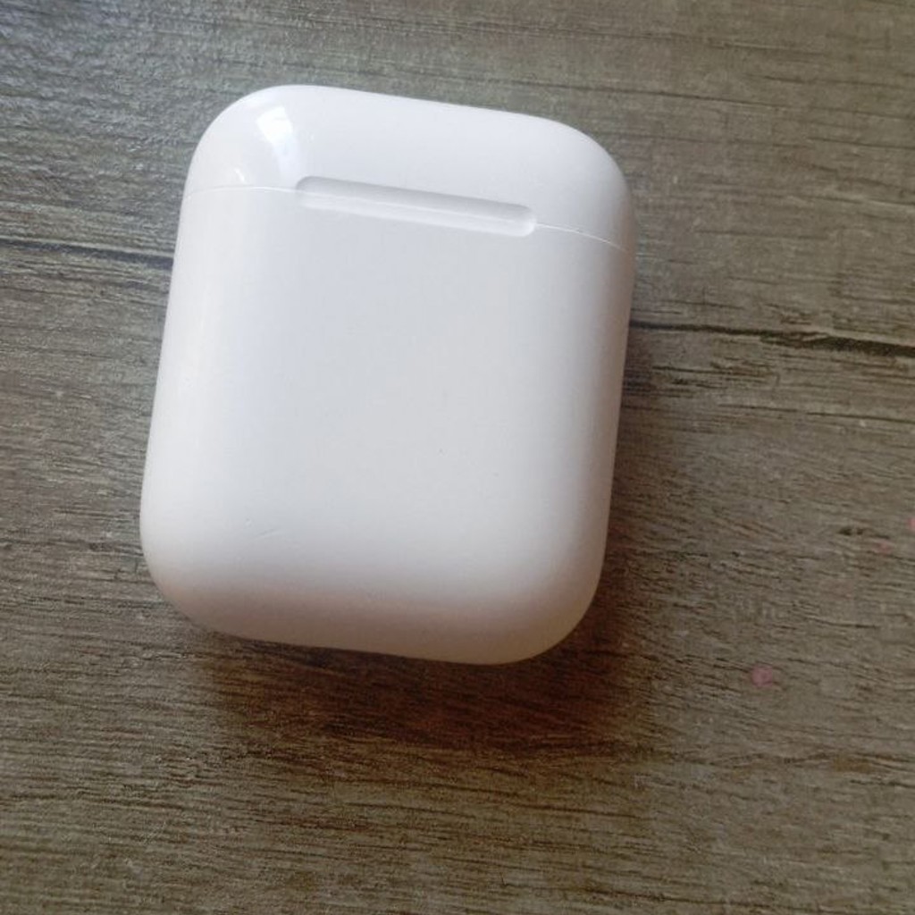 AirPods 2