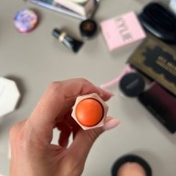 Fenty Beauty Cheeks Out Freestyle Cream Blush - Chili Mango - фото 3