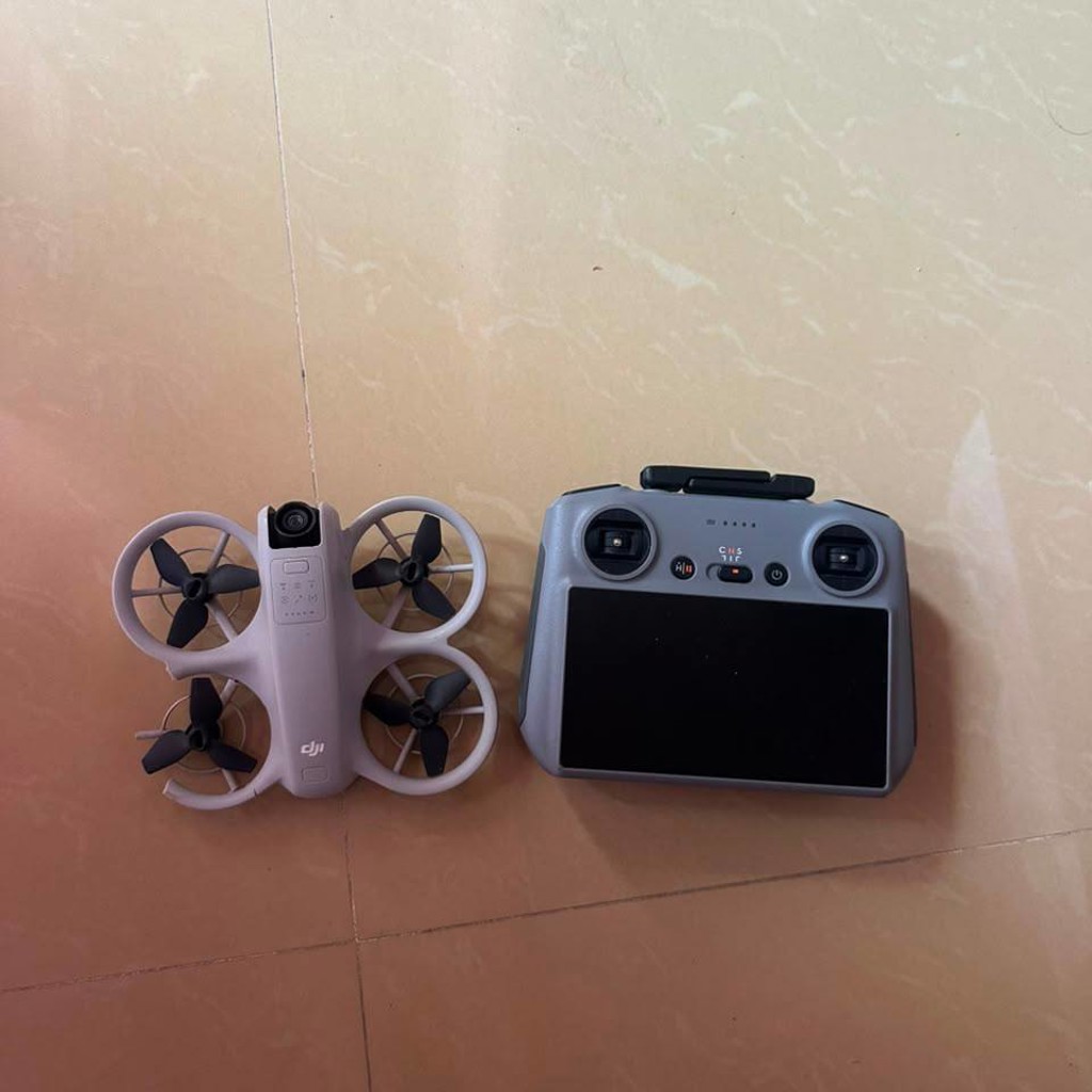 Дрон DJI neo