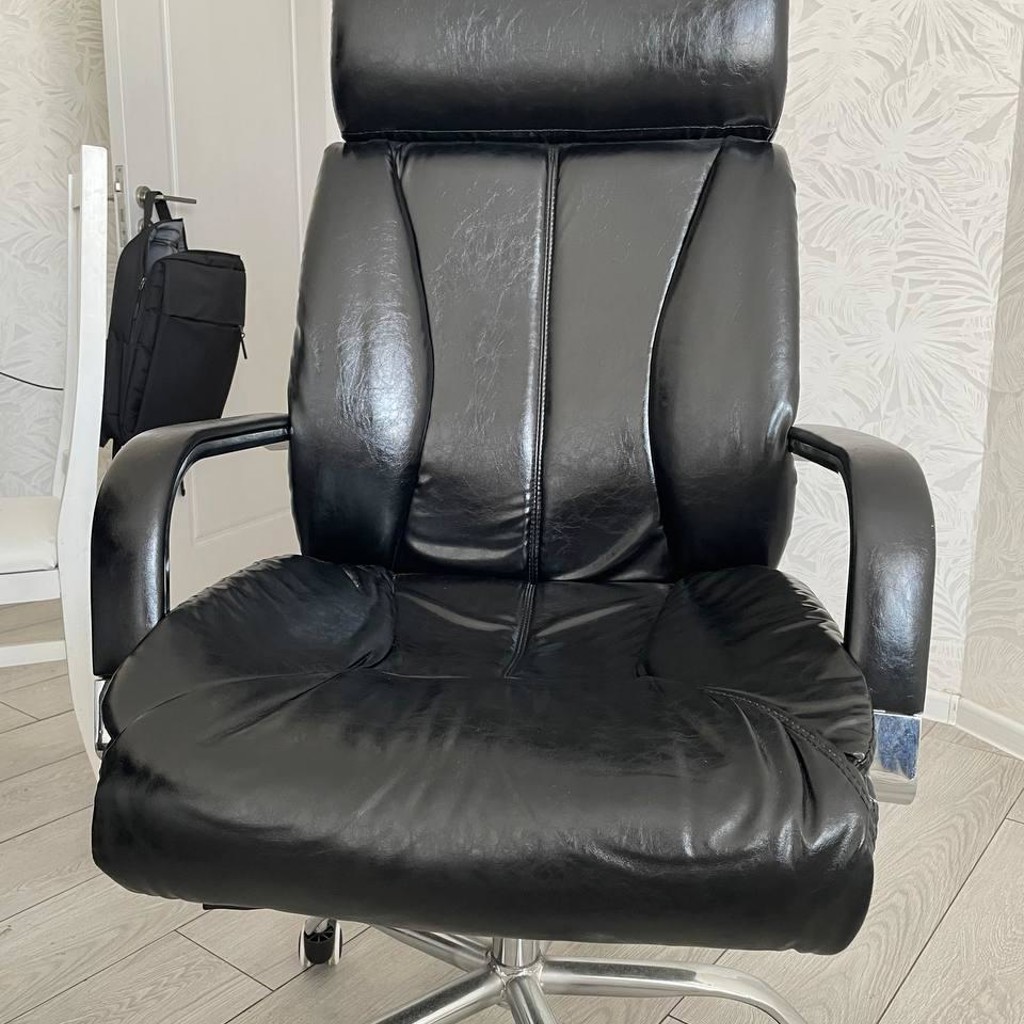 Электрическая воздуходувка Crown CT17010