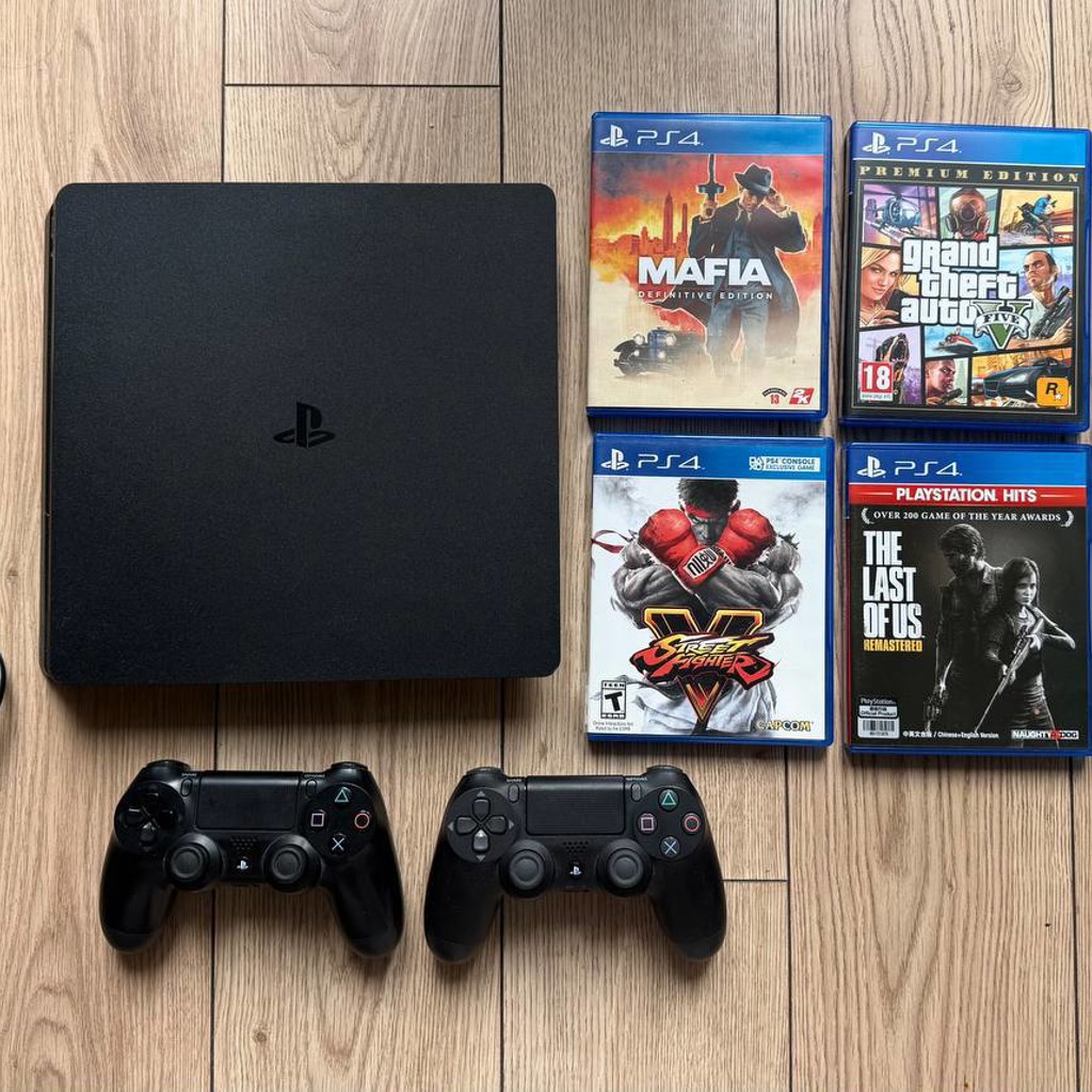 Sony PlayStation 4