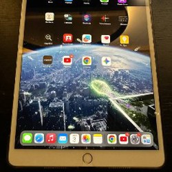 Планшет Apple iPad Pro 10.5 - фото 2