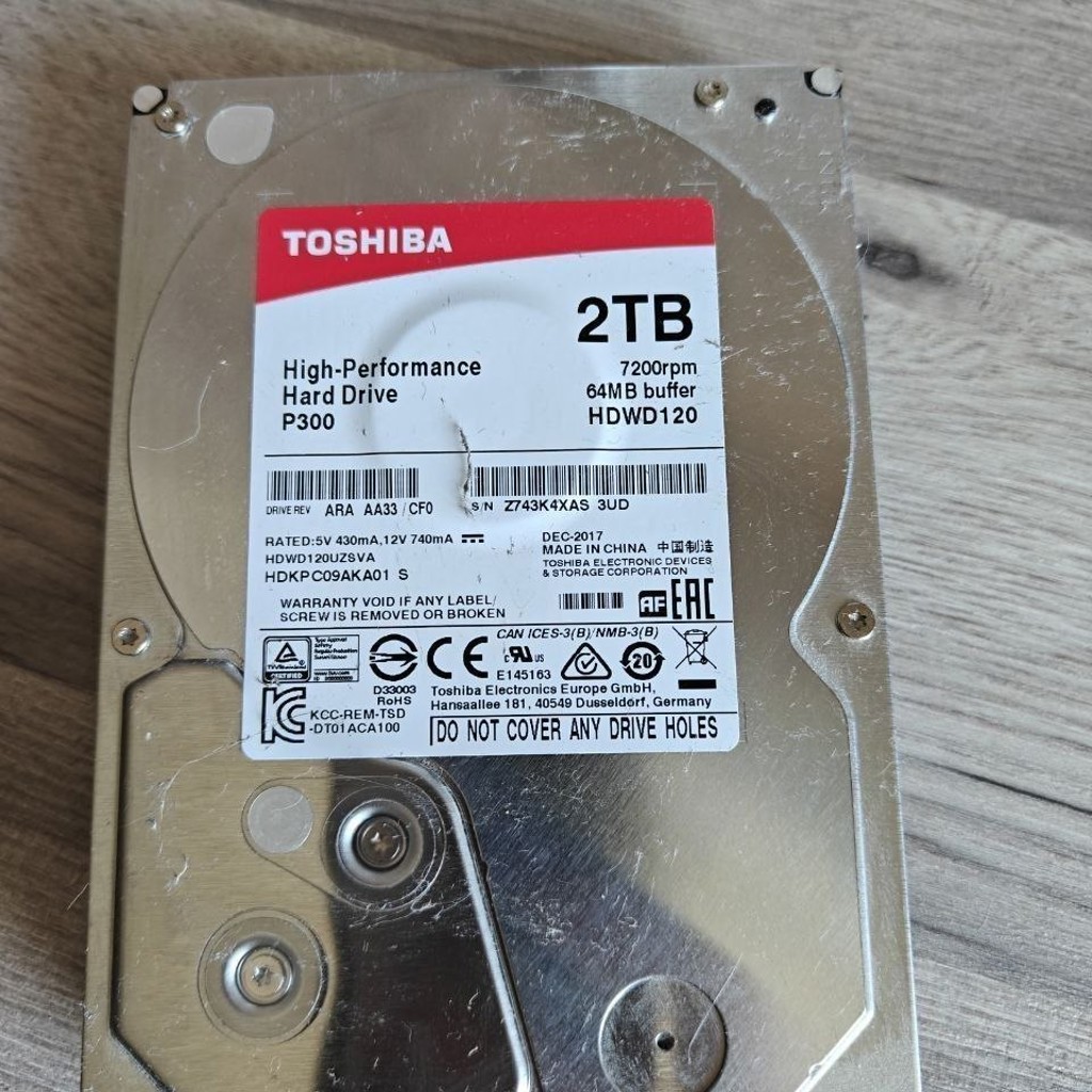 Жёсткий диск Toshiba p300 HDWD 120