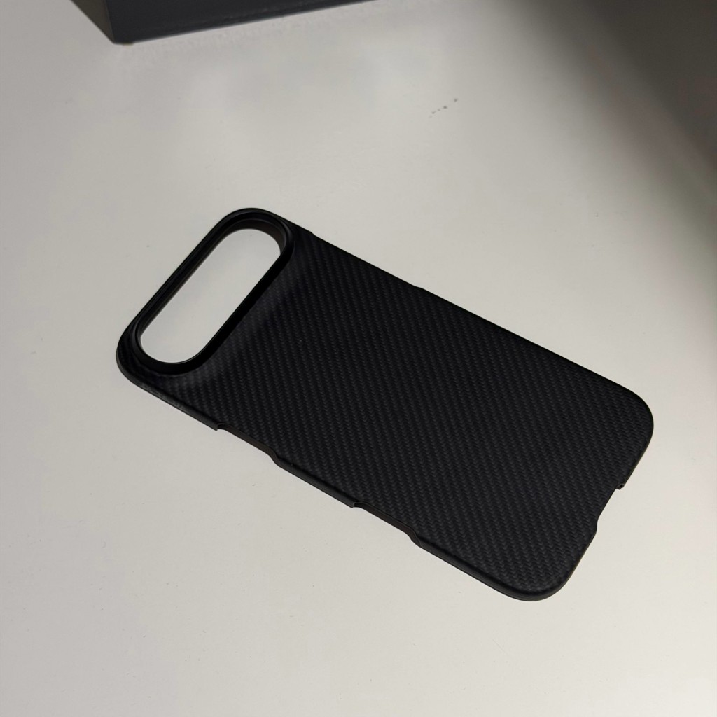 Pitaka IPhone 17 Air Чехол