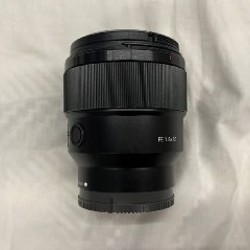 Объектив Sony FE 85mm f/1.8 Lens Black - фото 3
