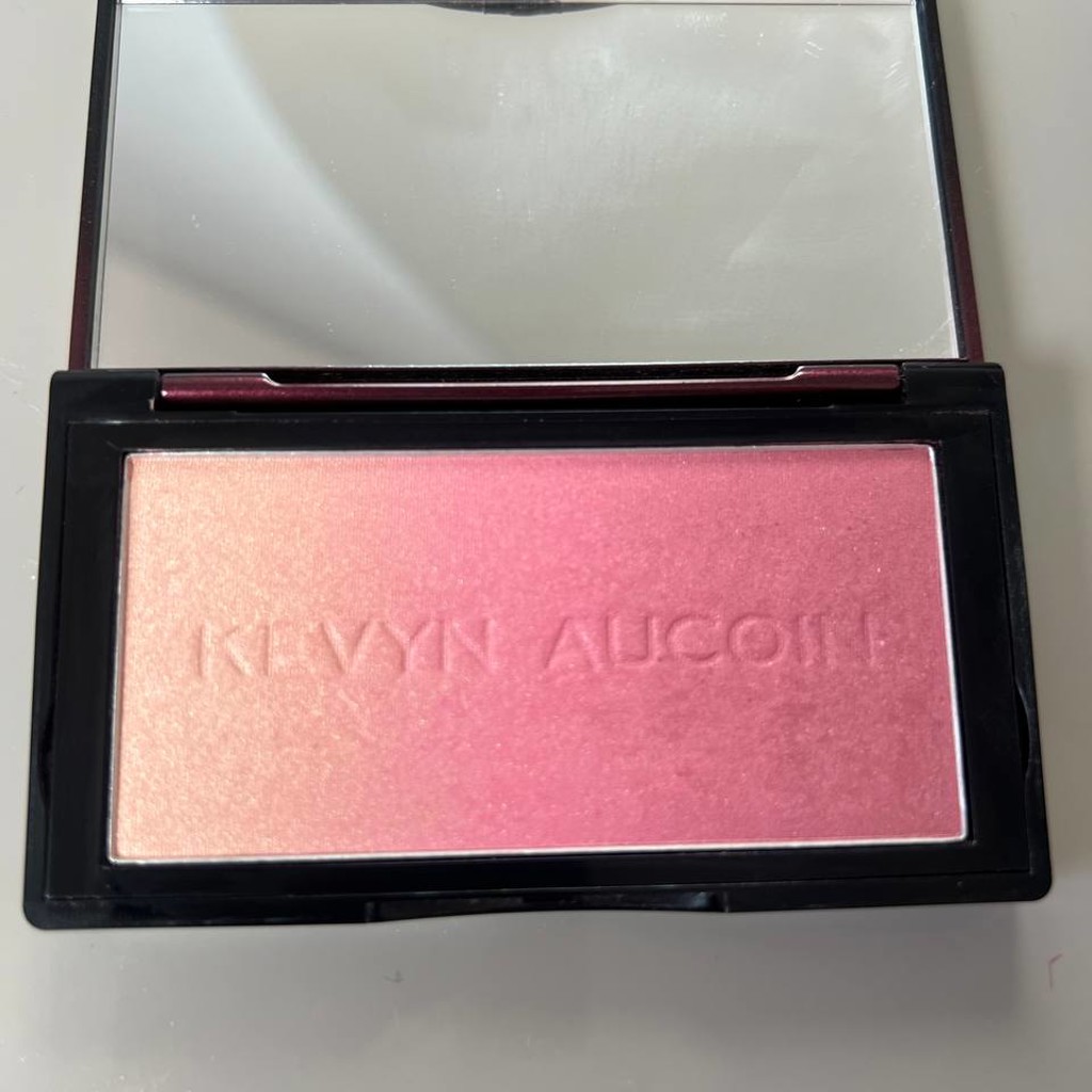 Румяна Kevyn Aucoin The Neo-Blush
