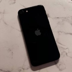 IPhone SE 2022 - фото 2